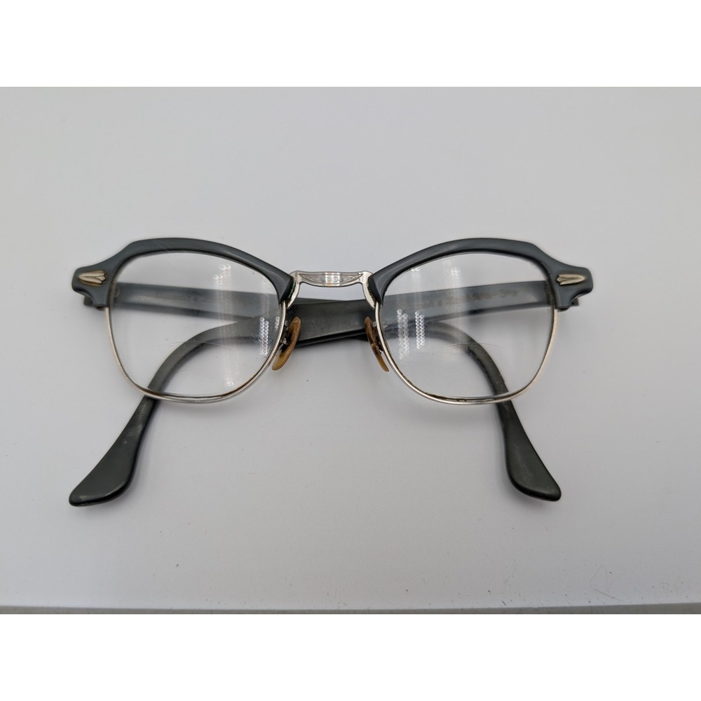 Vintage Womens Cat Eye Glasses Frame Bausch Lomb 5 1/2